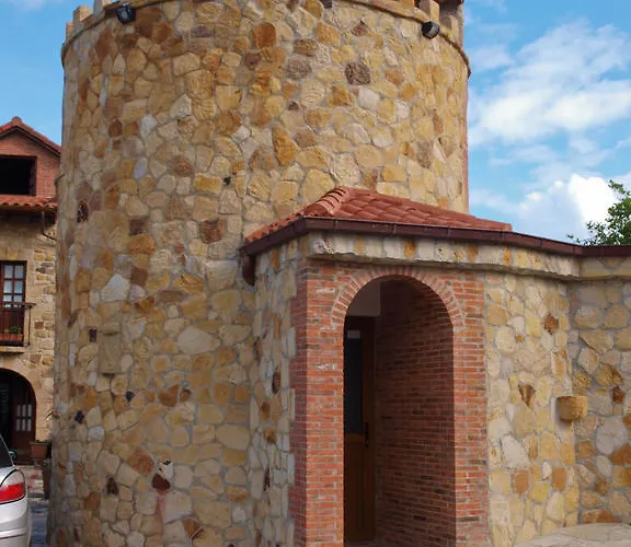 波萨达萨尔瓦多索拉尔酒店