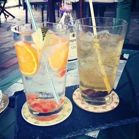 De Cantabria El Solar -cenas Típicas Y Gintonic- Bar -terraza Panorámica Hotel 4*