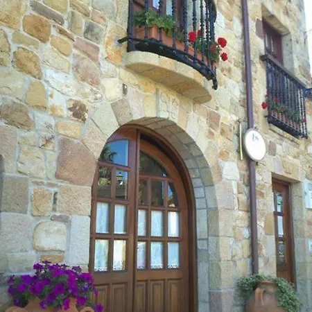 De Cantabria El Solar -cenas Típicas Y Gintonic- Bar -terraza Panorámica Hotel 4*