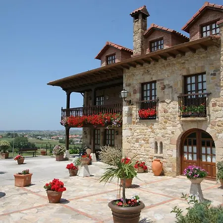 De Cantabria El Solar -cenas Típicas Y Gintonic- Bar -terraza Panorámica Galizano