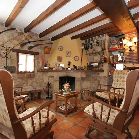 Hotel De Cantabria El Solar -cenas Típicas Y Gintonic- Bar -terraza Panorámica